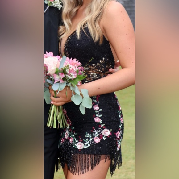 Brauva Dress: - Picture 2 of 4